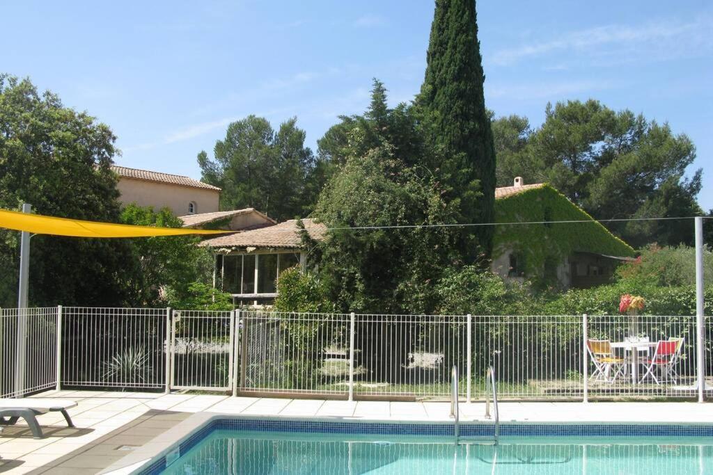 Gite Avec Piscine Et Climatisation Buzignargues Zewnętrze zdjęcie