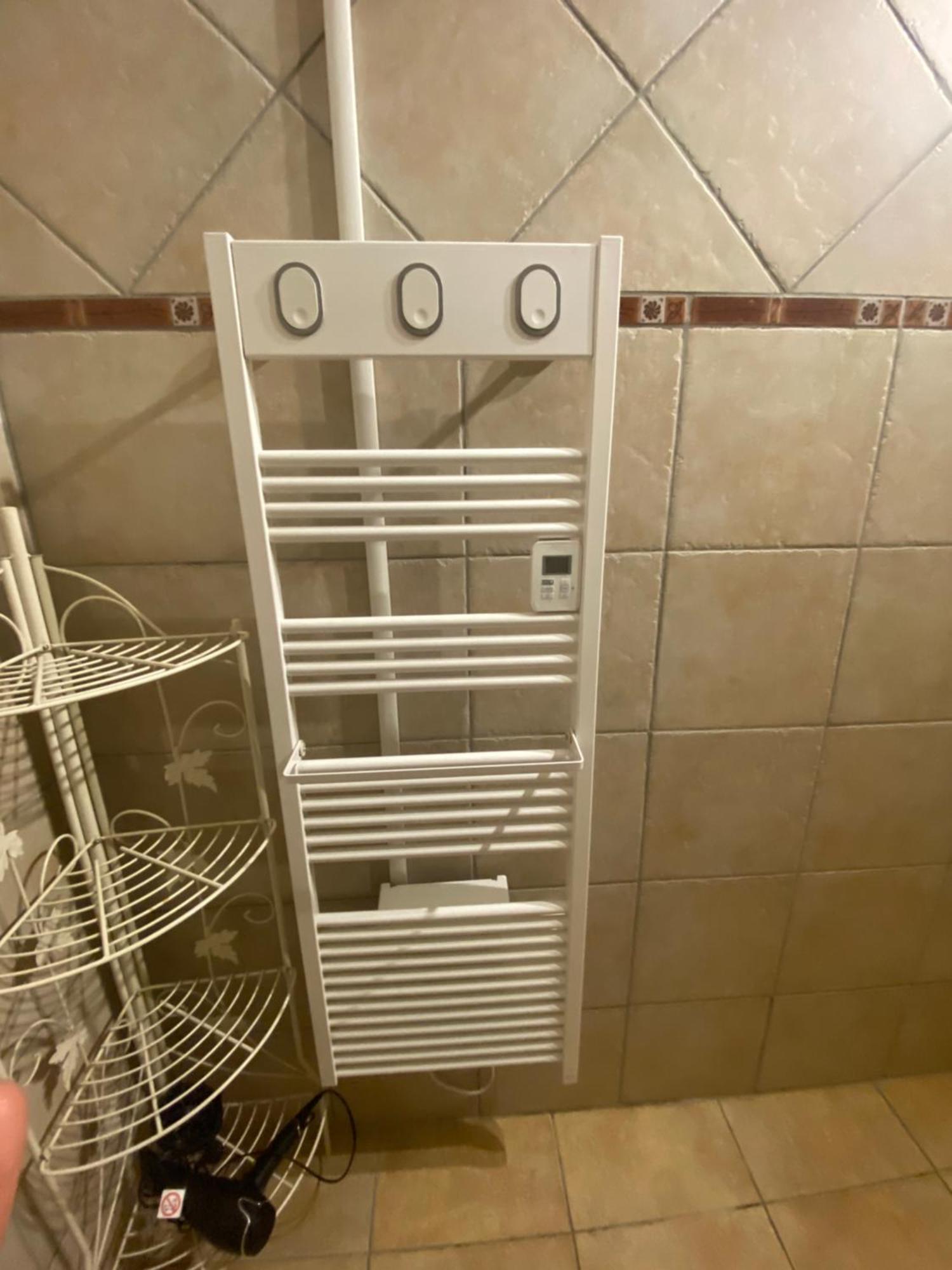 Gite Avec Piscine Et Climatisation Buzignargues Zewnętrze zdjęcie